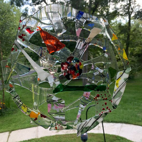 #8563 CIRCULAR FUSED GLASS SUN CATCHER  CLEAR MULTI COLOR ABSTRACT - Picture 2 of 5
